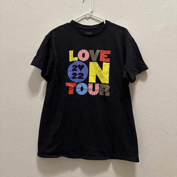 Harry Styles Love on Tour 2022 Europe Tour T-Shirt Size Large - Picture 1 of 3